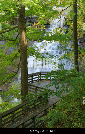 Brandywine Falls Wasserfälle mit Beobachtung deck Cuyahoga Valley National Park-Ohio Stockfoto