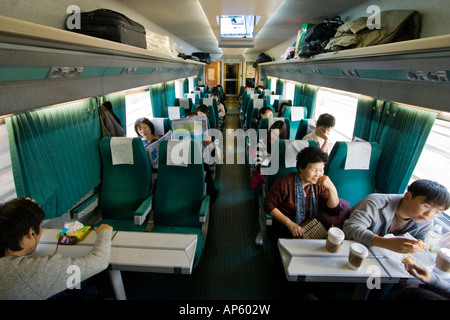 KTX Insassen Eisenbahn Zug Südkorea Stockfoto