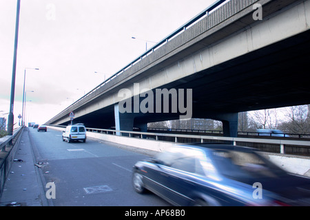 Tag A40 Überführung Westway Straße London uk Stockfoto