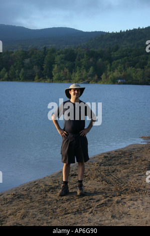 Mann in den Catskill Mountains wandern in der Nähe von North-South Lake, Hunter, Upstate New York, USA Stockfoto