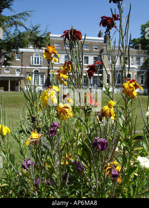 Templeton Estate auf Priory Lane in Roehampton London England 2005 Stockfoto