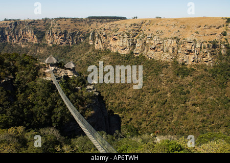 Hängebrücke über den Fluss Umzimkulwane, Oribi Gorge Nature Reserve, KwaZulu Natal, Südafrika Stockfoto