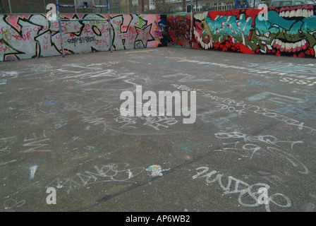 Grafitti an Wand in Notting Hill London England 2005 Stockfoto