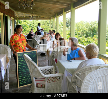 Modische Bananen Restaurant im Nevis in der Karibik Stockfoto