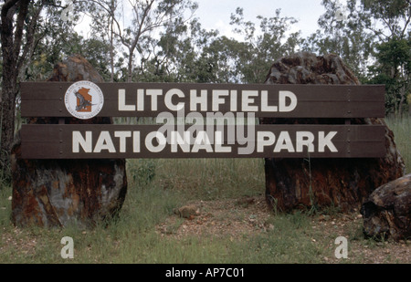 Eingangsschild zum Litchfield National Park im Northern Territory, Australien Stockfoto