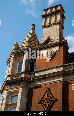 Erbaut und roten Backsteinen Bau- und in der Nähe Apartments in Mayfair London UK Stockfoto