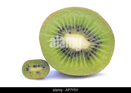 Tara Rebe Bower Schnitt Mini Kiwi Größe Vergleich der Früchte des Mini Kiwi Schnitt Mischpflanzungen und chinesische Kiwi A deliciosa Stockfoto