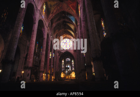 Innenraum der Kirche, Kathedrale La Seo, Palma, Mallorca, Balearen, Spanien Stockfoto