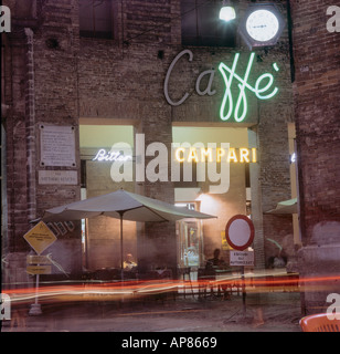 Nahaufnahme der Leuchtreklame am cafÈ Stockfoto