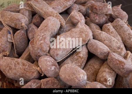 Cacciatori Salami, in einem Markt in Monza, Italien Stockfoto