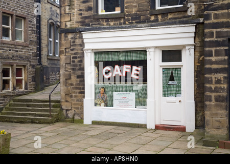 Sid es Cafe wie in der Fernsehserie Last Summer Wine, Holmfirth, West Yorkshire enthalten Stockfoto