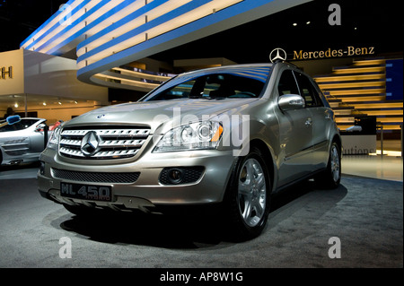 Der Mercedes-Benz ML 450 Hybrid SUV auf der 2008 North American International Auto Show in Detroit Michigan/USA Stockfoto