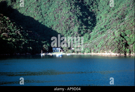 Marlborough Sounds, ein Fjord und Wasserstraße zwischen Nord- und Südinsel Neuseeland Stockfoto