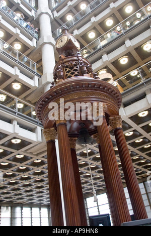 Der Lutine Bell Lloyds of London Gebäude One Lime Street City von London England GB UK Stockfoto