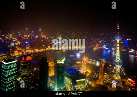 High Angle View of Shanghai bei Nacht Stockfoto
