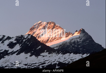 Mt Aspiring Tititea bei Sunset Mt Aspiring Nationalpark Otago Süd Insel New Zealand Stockfoto