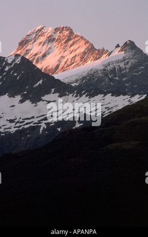 Mt Aspiring Tititea bei Sunset Mt Aspiring Nationalpark Otago Süd Insel New Zealand Stockfoto