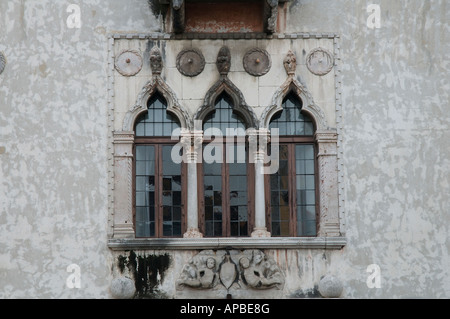 ein Fenster im venezianischen Stil im Antivari Kechler Palast in Udine (XIX Jhdt.) Stockfoto