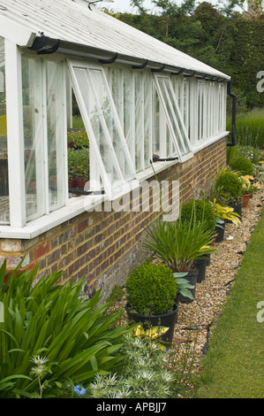 Das Gewächshaus in der ummauerten Garten von Goodnestone Haus Goodnestone Park Gärten Goodnestone Kent England Stockfoto