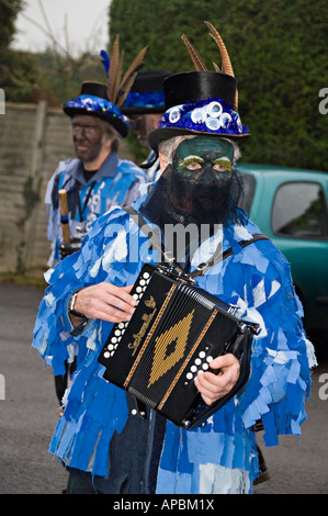 Winter-Sonnenwende Morris Tänzer. Stockfoto