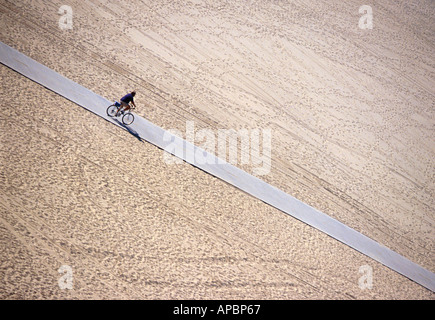 Mountain Bike Weg von allen, Santa Monica Beach, Kalifornien, USA Stockfoto