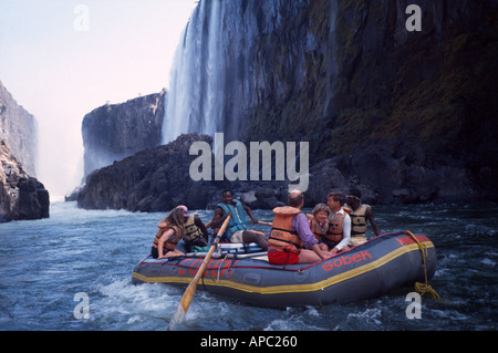 Rafting in Victoria Falls Sambesi Simbabwe Sambia Südliches Afrika Stockfoto