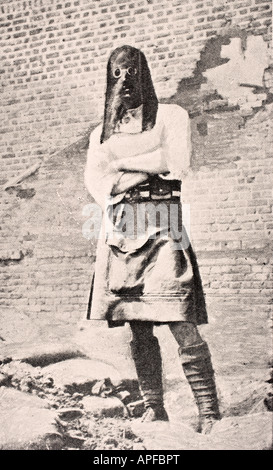 Schottischer Soldat mit Gasmaske im Jahr 1915 während des Ersten Weltkriegs. Stockfoto