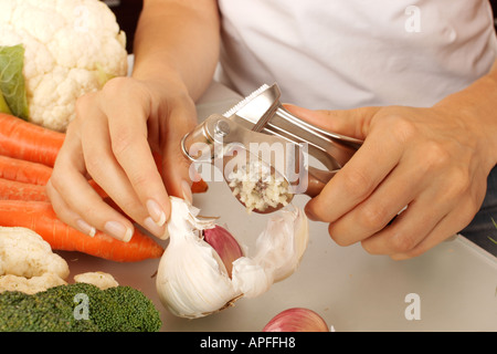 VERNICHTENDE KNOBLAUCH Stockfoto