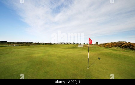 Burnside Kurs 18. Loch Carnoustie Golf Links Schottland Stockfoto