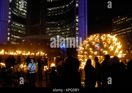 Nacht des Feuers vom Cie Carabosse Wintercity Festival Stockfoto