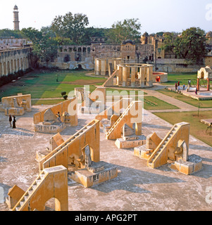 Jantar Matar in Jaipur, Rajasthan, Indien, eines der astronomischen Observatorien von Maharadscha Jai Singh II gebaut Stockfoto
