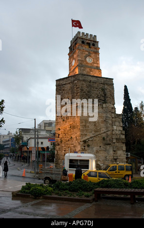 Die historische Uhr Turm von Antalya Stockfoto