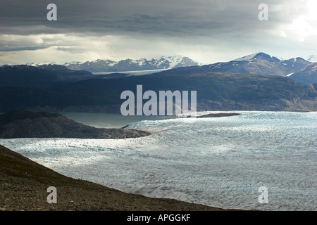 Blick von der Pass - Grey Gletscher und fernen Gipfel, Torres del Paine, Patagonien, Chile Stockfoto