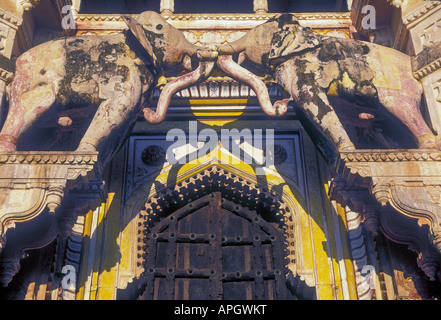 Elefant-Tor, Stadtschloss, Bundi, Rajasthan, Indien Stockfoto