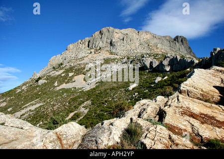 Blick auf die Sierra de Bernia ridge Stockfoto