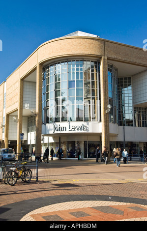 John Lewis gehobenen Kaufhaus in Kingston nach Themse Surrey England UK Stockfoto