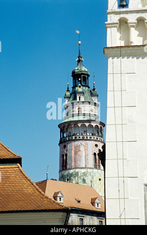 Das Schloss kann gesehen werden, wo immer Sie sind in Cesky Krumlov, Tschechische Republik Stockfoto