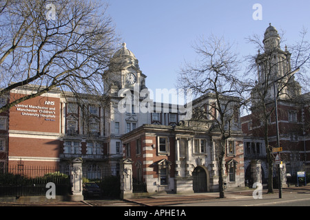 Zentrum von Manchester und Manchester Kinder Universitätsklinik Oxford Road Chorlton auf Medlock Manchester UK Stockfoto