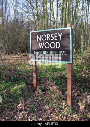 Ortseingangsschild Norsey Wald-Naturschutzgebiet, Billericay, Essex, England UK Stockfoto