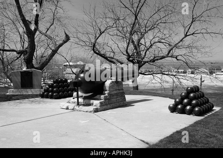Bürgerkrieg Kanonenkugeln Kugel Munition Munition Exponate am Hafen von