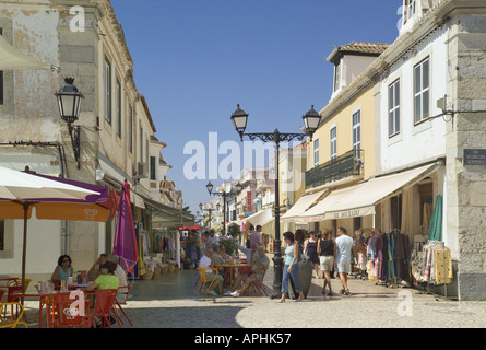 Portugal der östlichen Algarve Vila Real de Santo Antonio Einkaufsstraße im Zentrum der Stadt Stockfoto