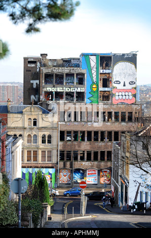 GRAFFITI-ARBEITEN IN STOKES CROFT BRISTOL Stockfoto