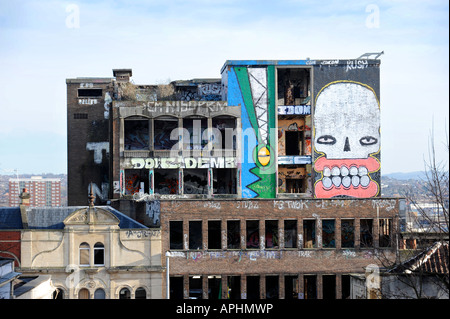 GRAFFITI-ARBEITEN IN STOKES CROFT BRISTOL Stockfoto