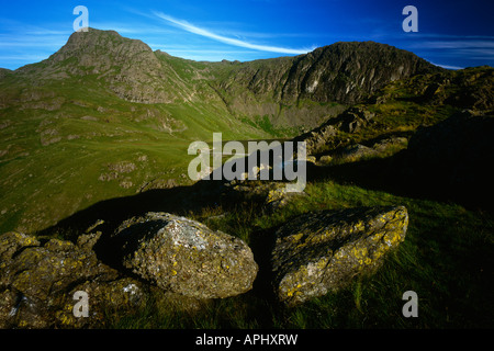 Pavey Arche und Harrison scheut betrachtet scheut Tarn, in der Nähe von Chapel Stile, Lake District, Cumbria Stockfoto