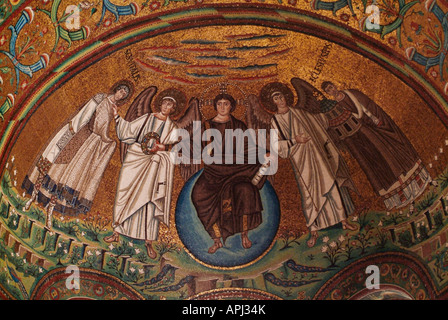 Geographie/Reisen, Italien, Ravenna, Kirchen, die Basilika San Vitale, Innenansicht, Detail: wandmosaik in der Kuppel des Chores, Additional-Rights - Clearance-Info - Not-Available Stockfoto