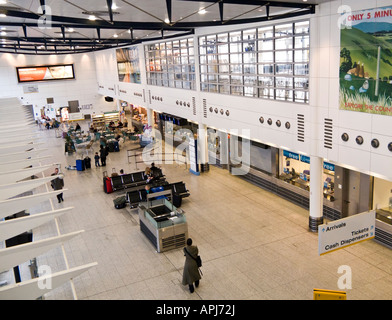 Ashford International Eurostar Bahnhof öffentliche Anreise und Abreise lounge Ashford, Kent, UK Stockfoto