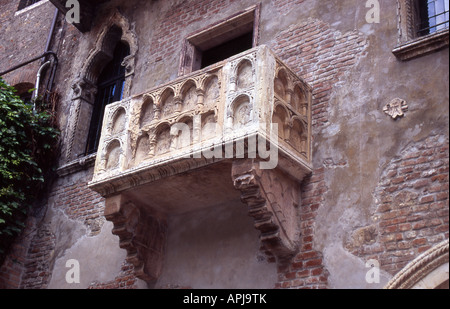 Juliettes Balkon in Casa de Giulietta Verona Italien aus Shakespeares Theaterstück Romeo und Julia Stockfoto