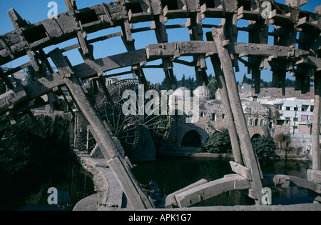 Norias (Wasserräder) in der Stadt Hama, Syrien. Stockfoto