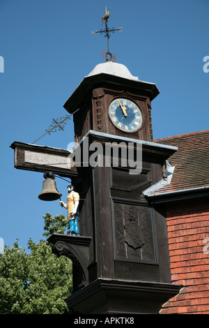 Clocktower in Abinger Hammer, Surrey Stockfoto