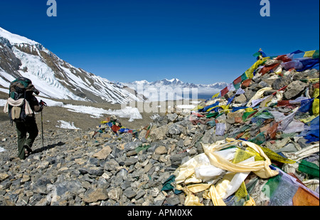 Trekker am Thorung La Pass (5416m). Annapurna Circuit Trek. Nepal Stockfoto